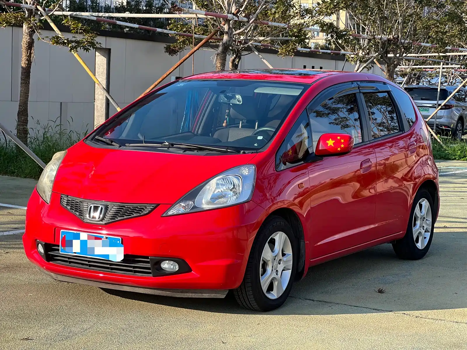Фото 1 - Honda Fit