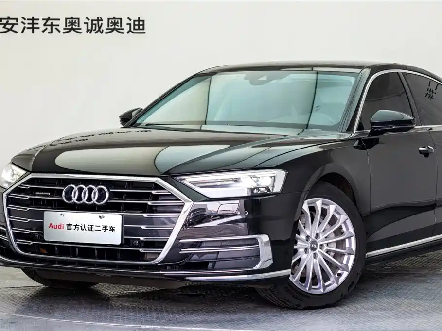 Audi A8 2019 A8L 50 TFSI quattro Comfort фото 20