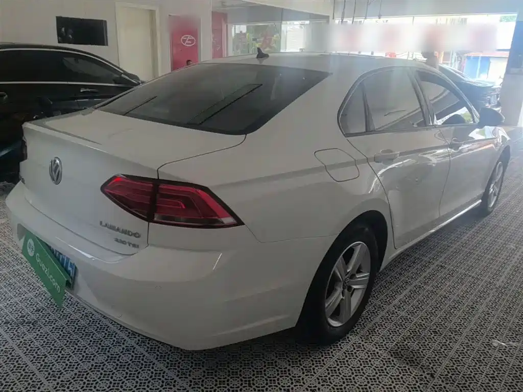 Volkswagen Lamando 2018 230TSI DSG Trend Edition фото 7