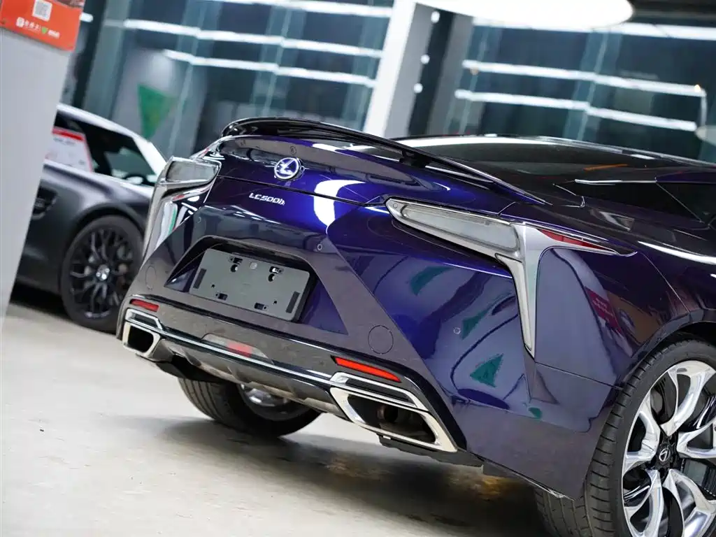 Lexus LC 2018 500h Sport Edition фото 6
