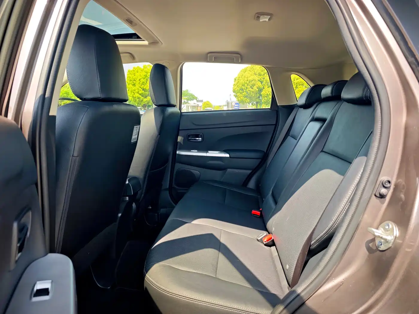 Mitsubishi ASX 2018 2.0L CVT 2WD Premium фото 9