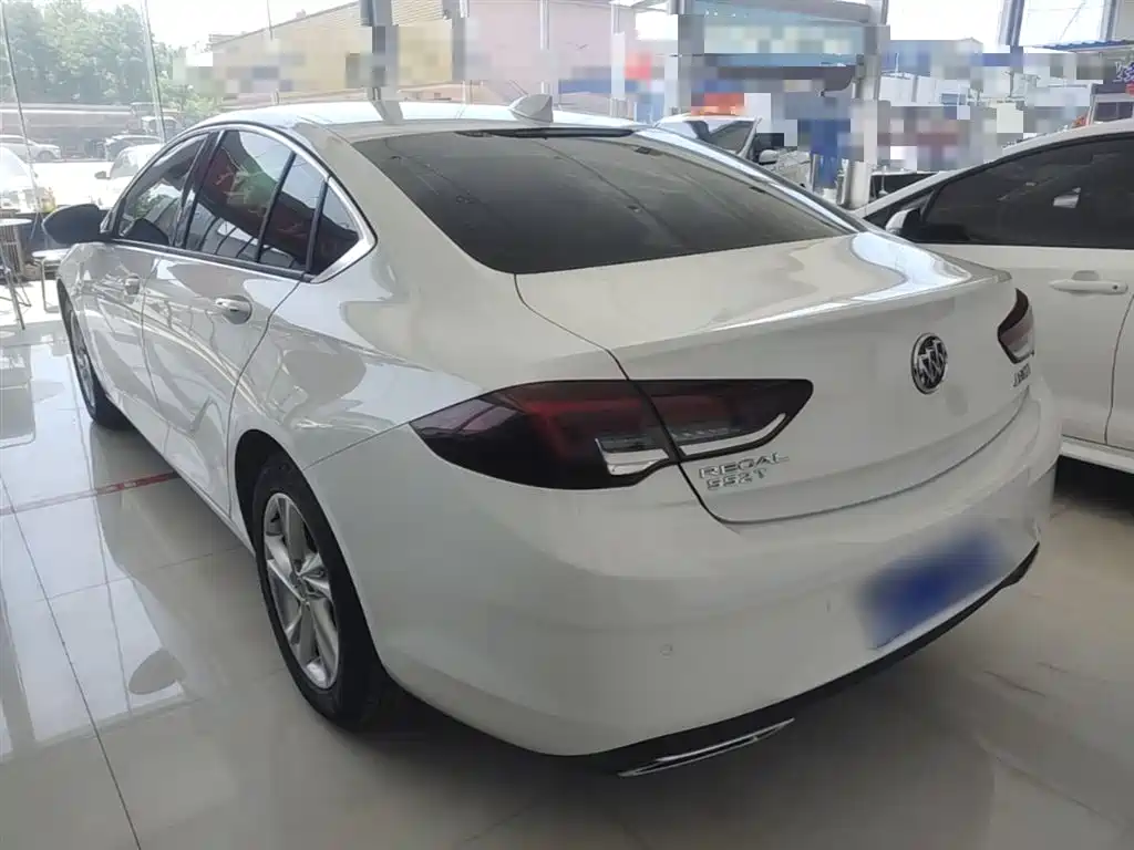 BUICK REGAL