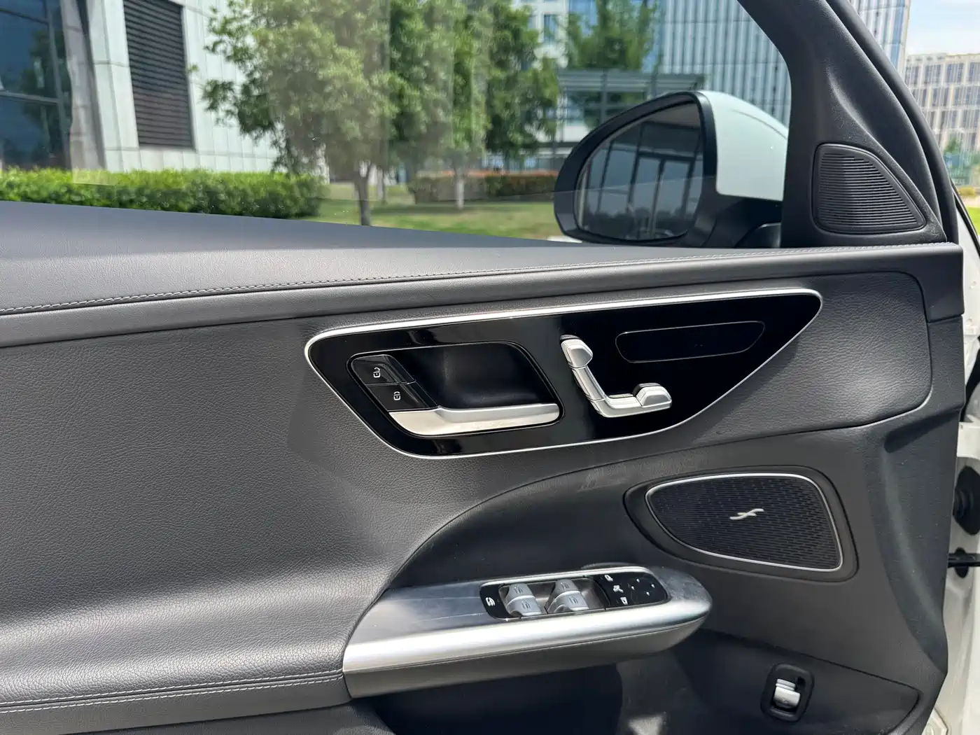 Mercedes-Benz C-Class 2022 Facelift C 260 L Sport фото 15