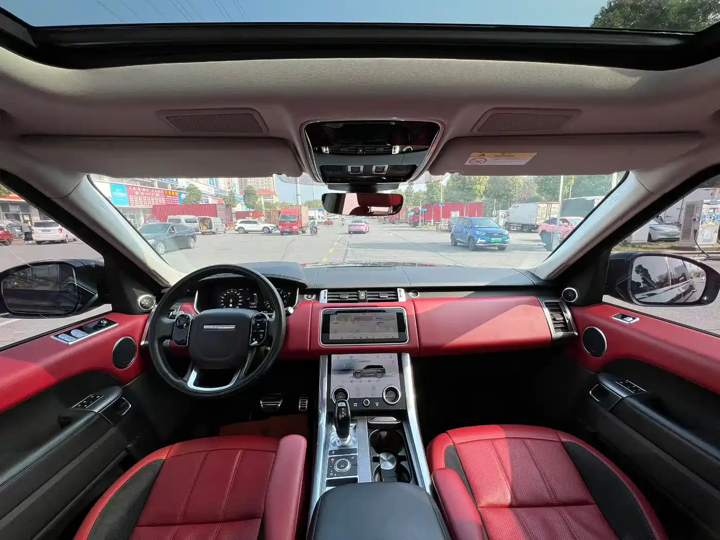 Land Rover Range Rover Sport 2021 3.0 L6 Gloss Black Edition фото 5