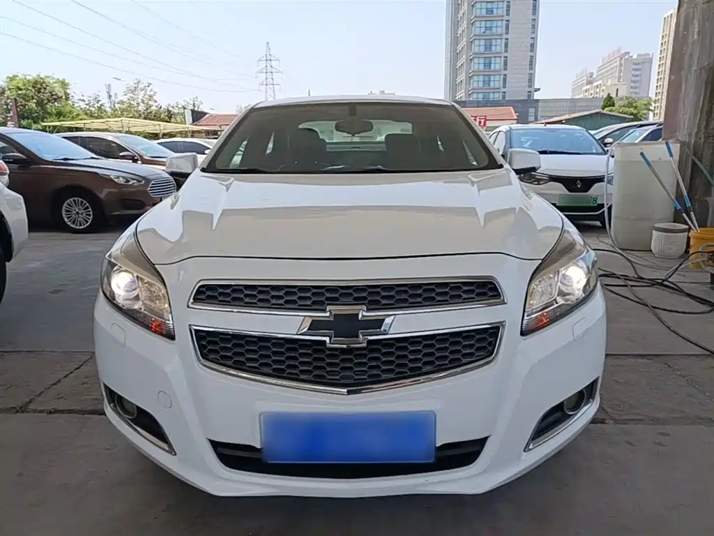 Chevrolet Malibu 2014 2.0L Automatic Luxury фото 3