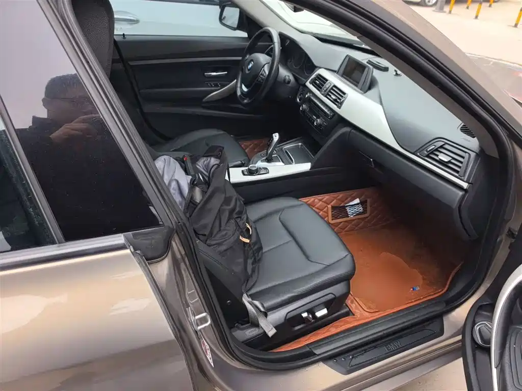 BMW 3 Series GT 2016 320i Fashion Style фото 19