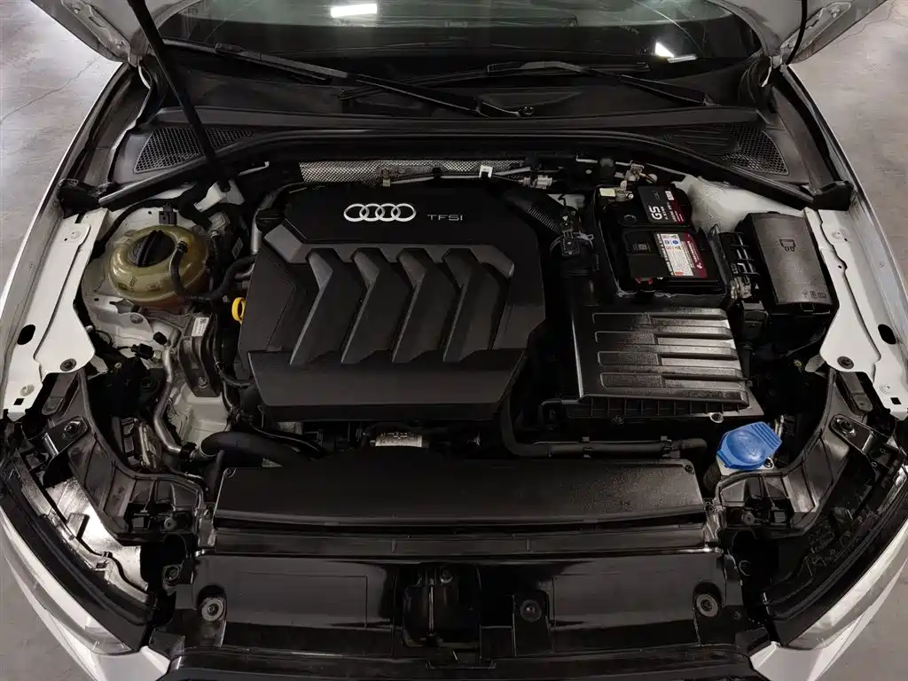 Audi A3 2019 Limousine 40 TFSI Sport China V фото 6