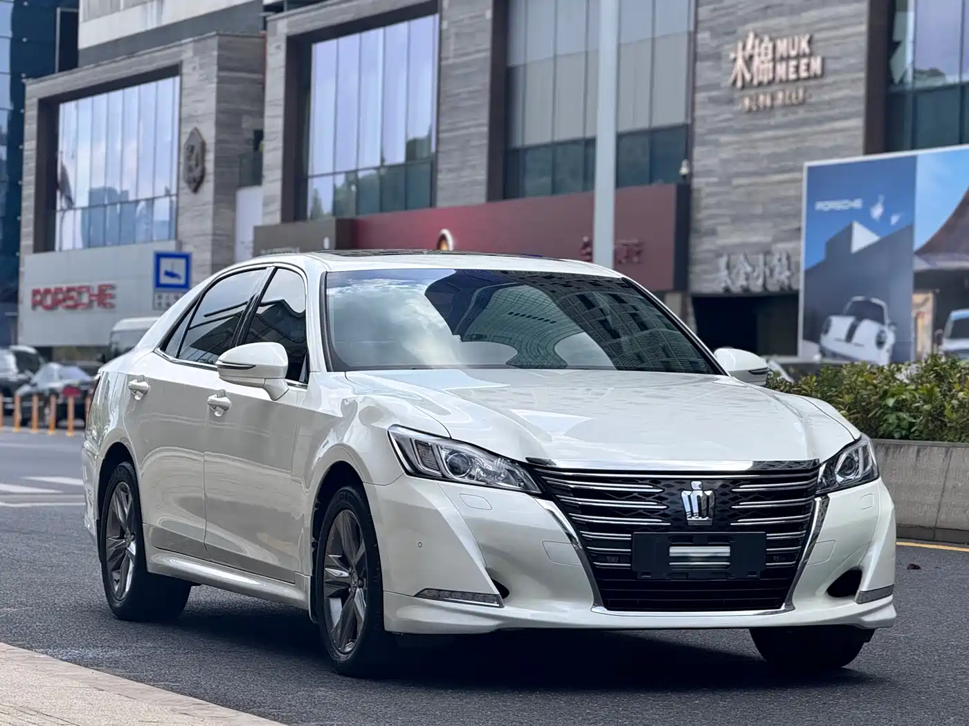 Toyota Crown 2015 2.5L Smart Edition фото 5