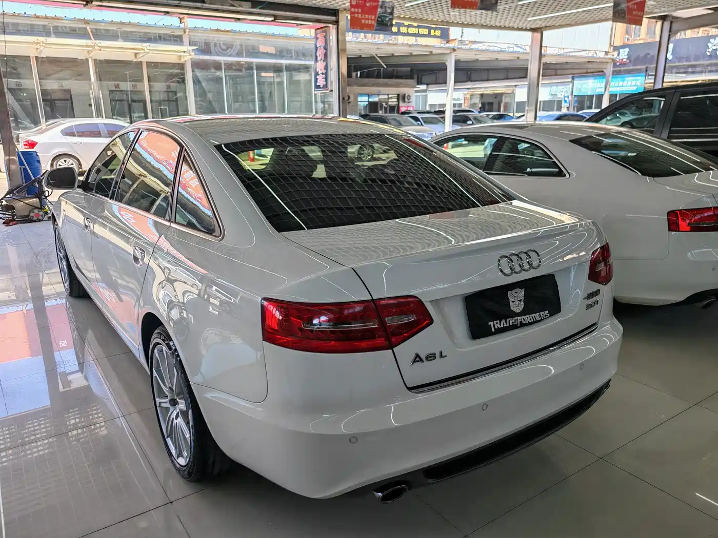 Audi A6L 2011 2.0 TFSI Automatic Comfort фото 6