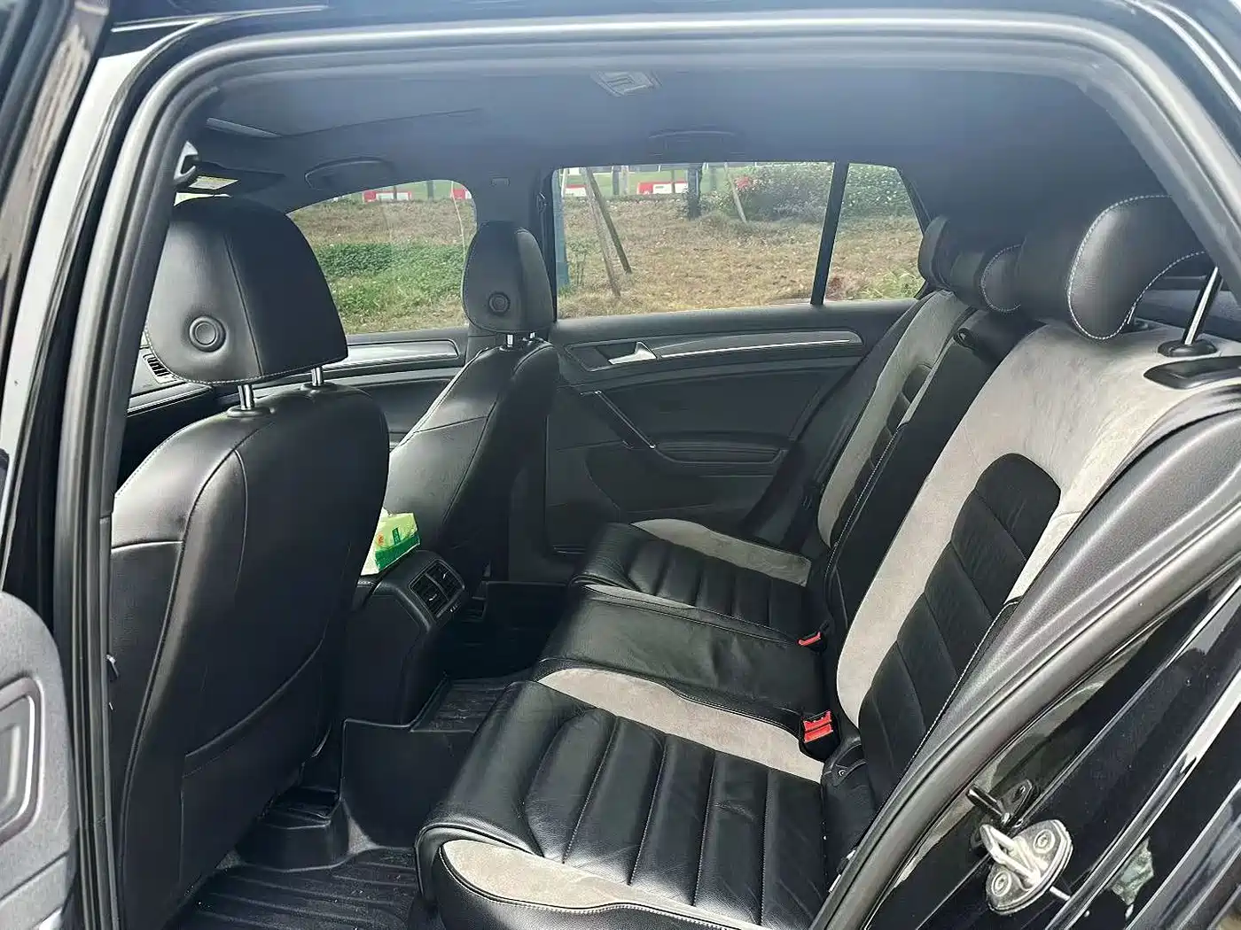 Volkswagen Golf 2016 1.4TSI Automatic R-Line фото 5