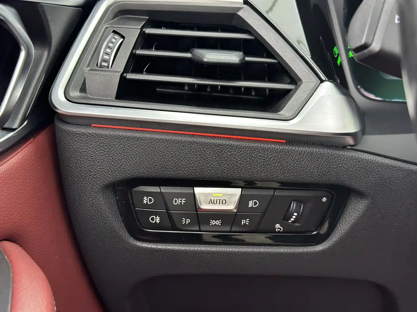 BMW 4 Series 2021 425i Convertible M Sport Package фото 11