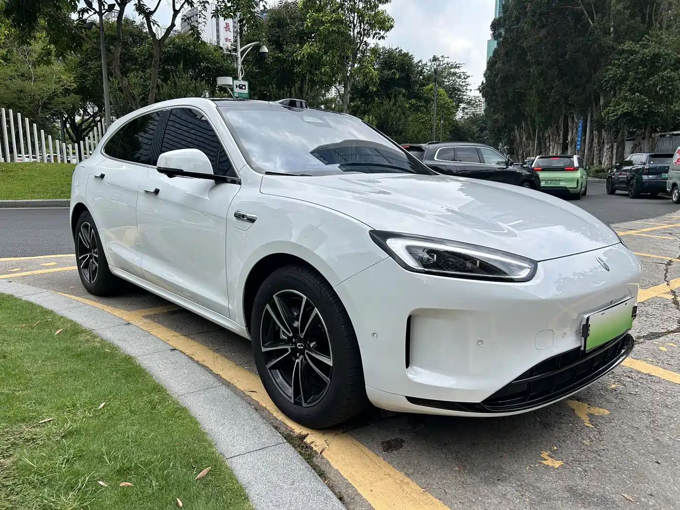 AITO Wenjie AITO M5 2024 Extended Range Max RWD Advanced Smart Driving Edition фото 3