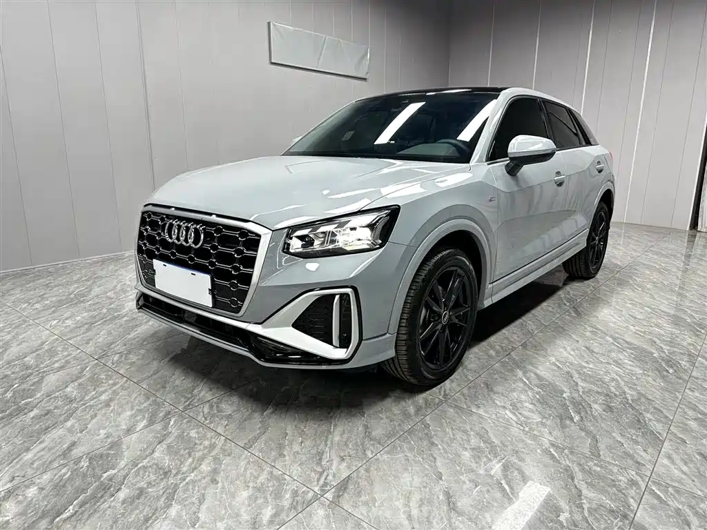 Audi Q2L 2022 35 TFSI Progressive Dynamic
