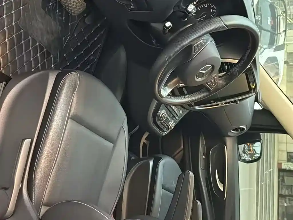Mercedes-Benz Vito 2020 2.0T Business Edition (7-seater) фото 6