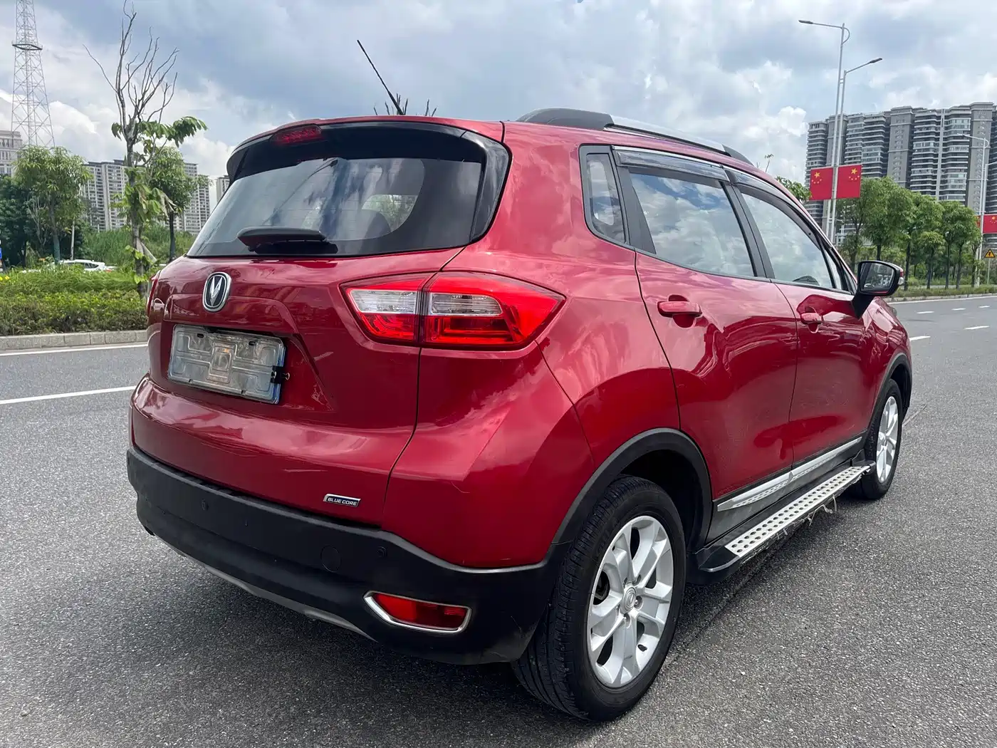 Photo 6 - Changan CS15