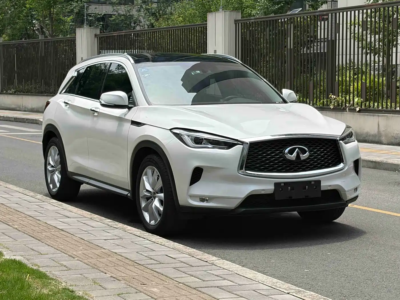 Infiniti QX50 2018 2.0T 2WD Fashion Edition фото 5