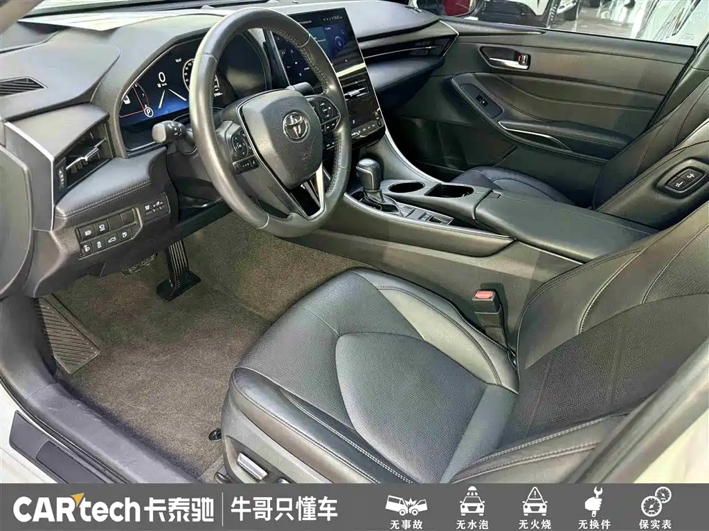 Toyota Avalon 2022 2.0L XLE Premium фото 18