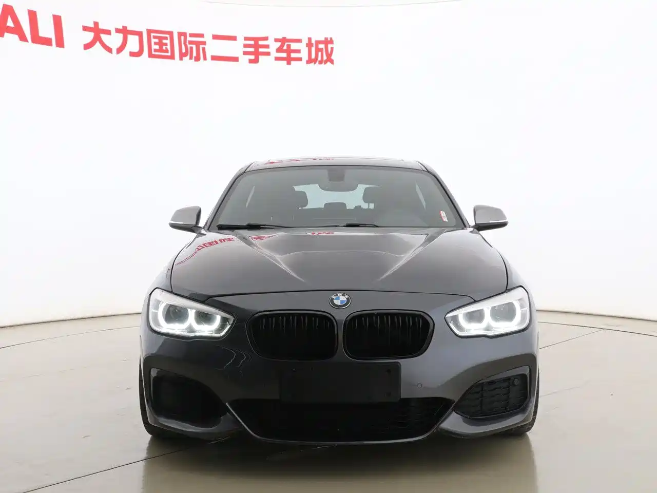BMW 1 Series (Import) 2018 M140i фото 7