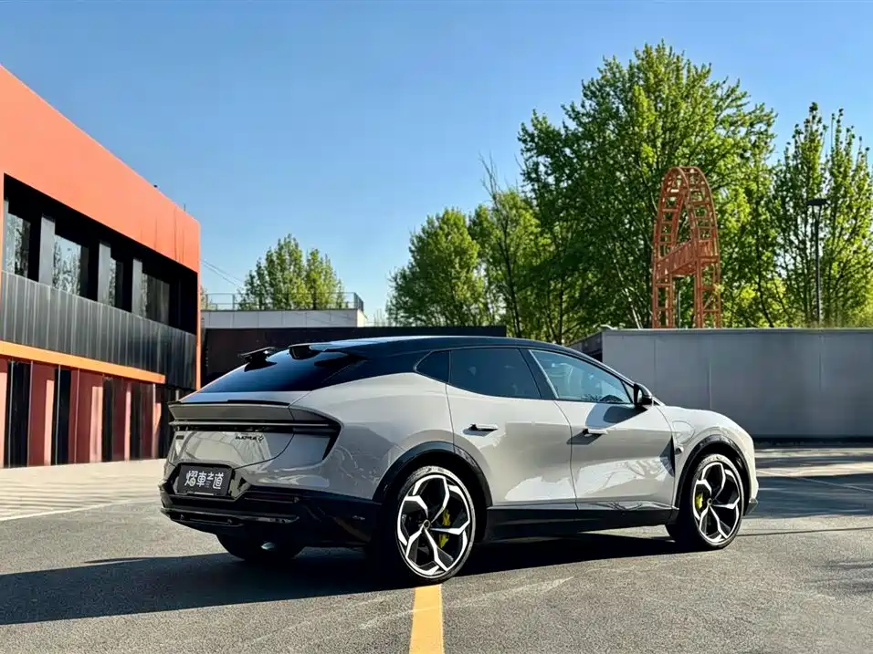 Lotus Cars ELETRE 2023 ELETRE R+ фото 3