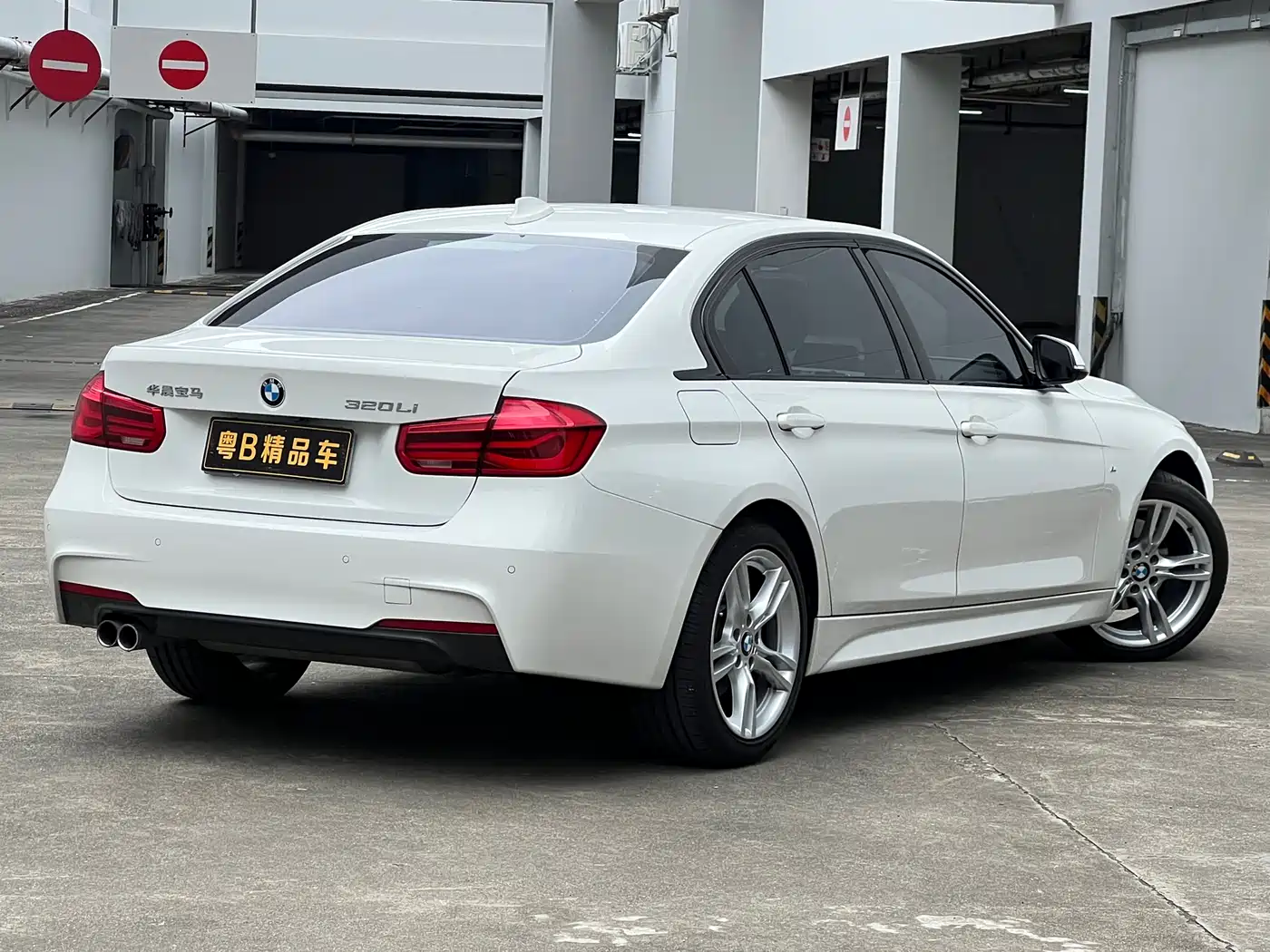 BMW 3 Series 2017 320Li M Sport фото 6