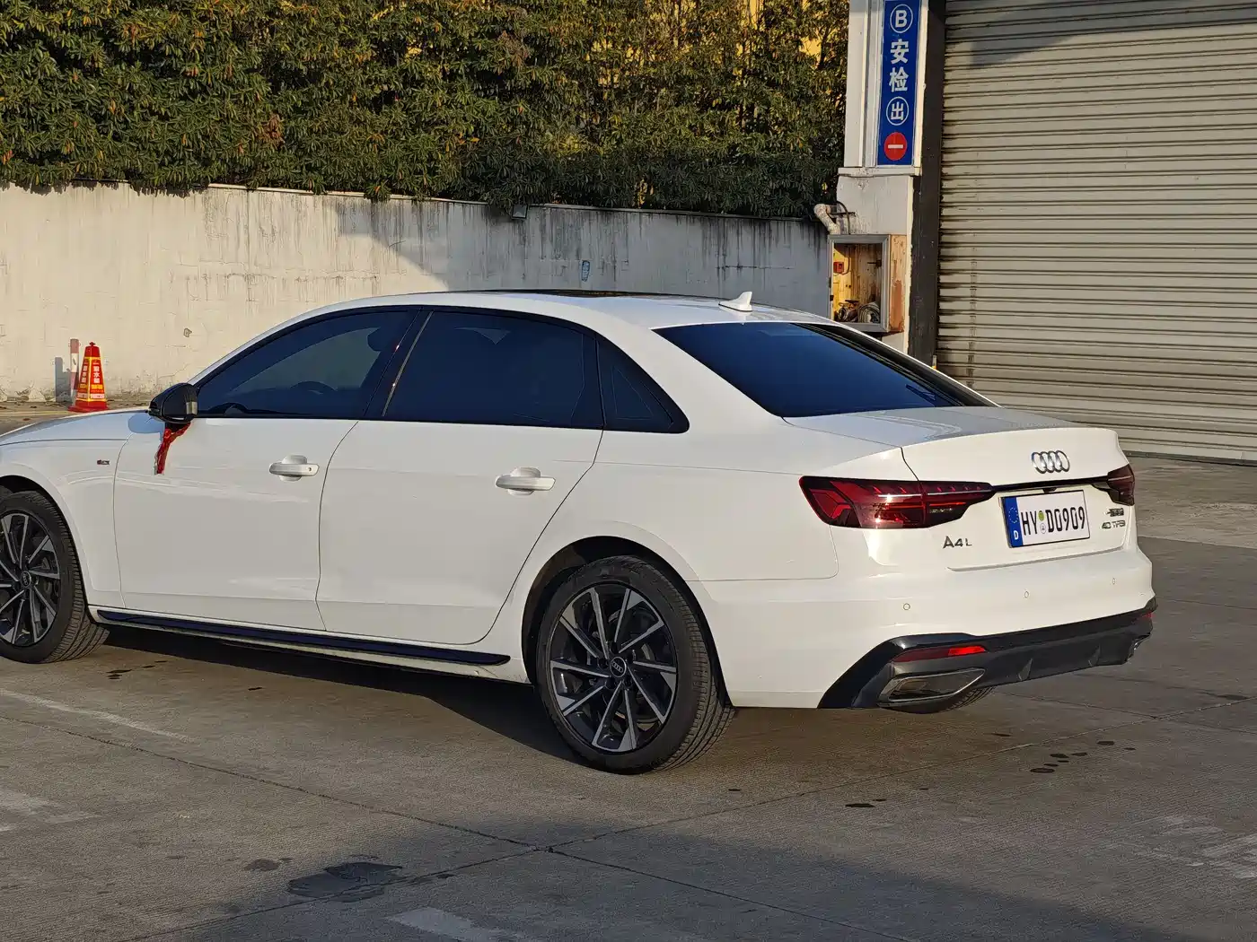 Audi A4L 2023 40 TFSI Luxury Sport фото 8