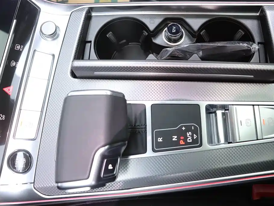Audi A6L 2024 45 TFSI Premium Dynamic фото 10