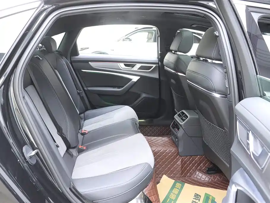 Audi A6L 2024 45 TFSI Premium Dynamic фото 16