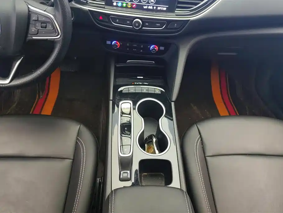 BUICK REGAL