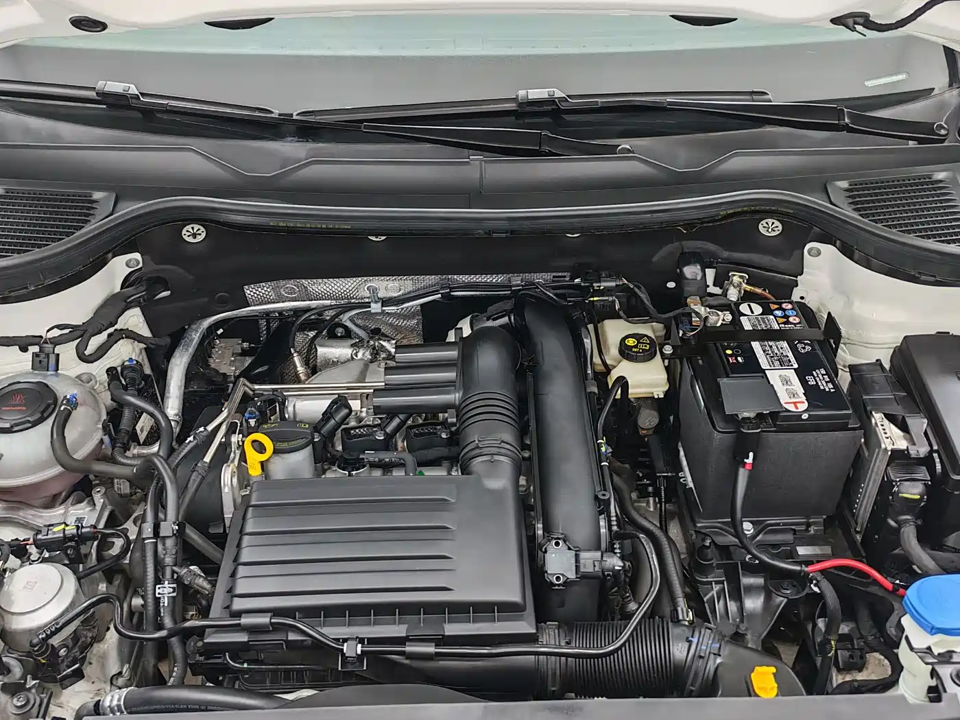 Volkswagen Tharu 2022 280TSI 2WD Comfort фото 17