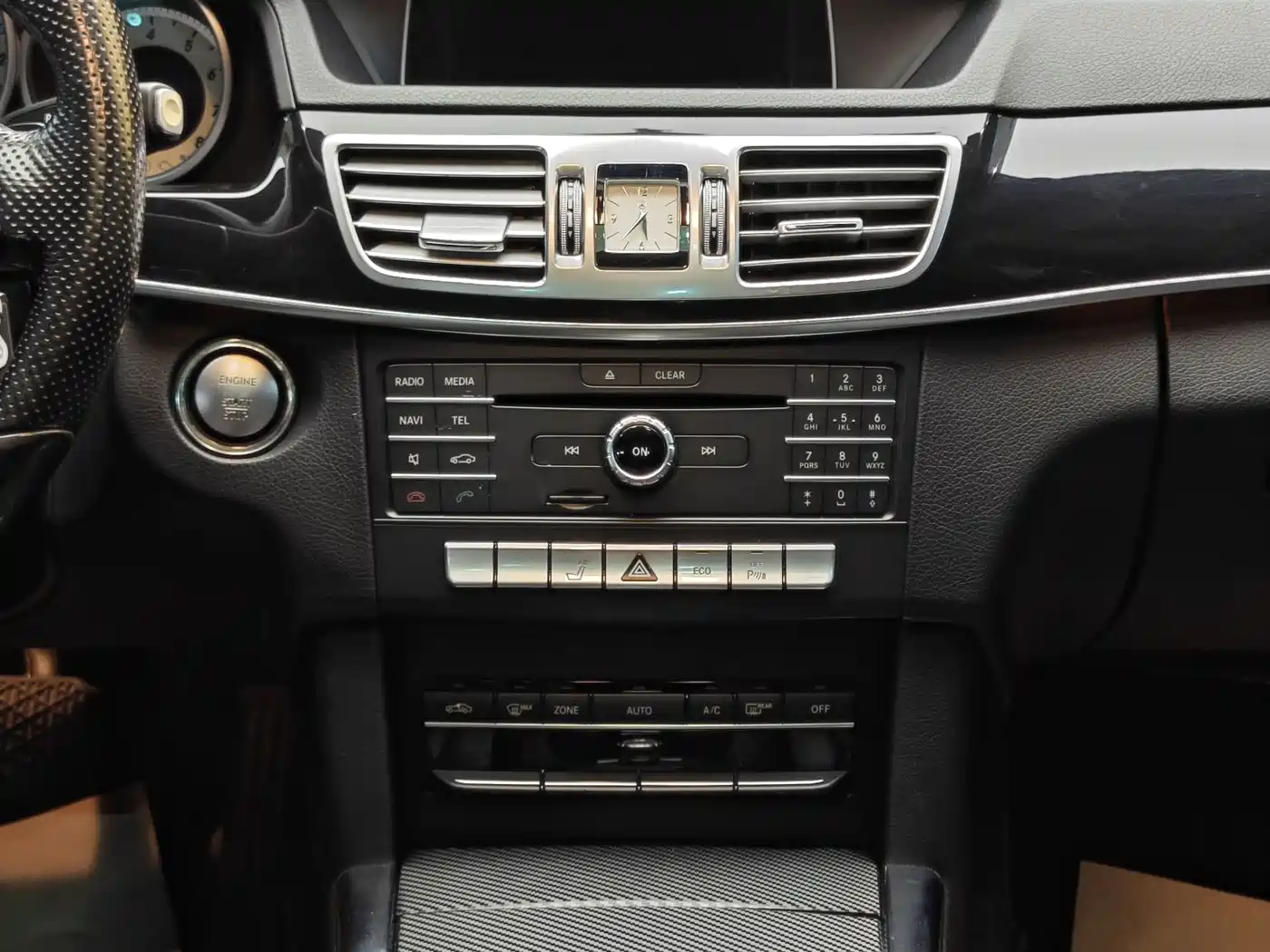 Mercedes-Benz E-Class 2015 Facelift E 200 L Sport фото 18