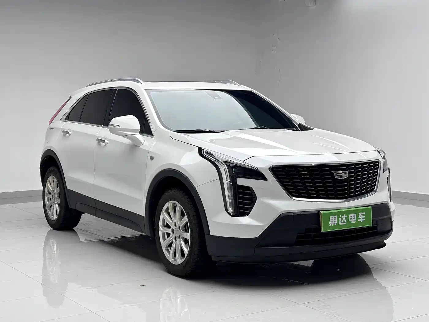 Cadillac XT4 2021 28T FWD Technology Edition фото 3