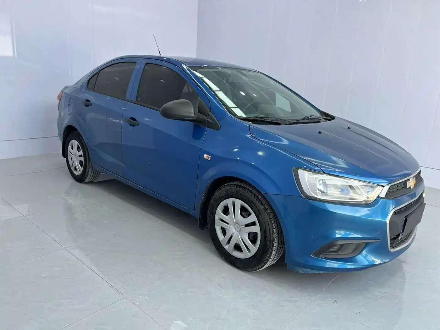 Chevrolet Aveo 2014 Sedan 1.4SL AT Fashion Edition фото 6
