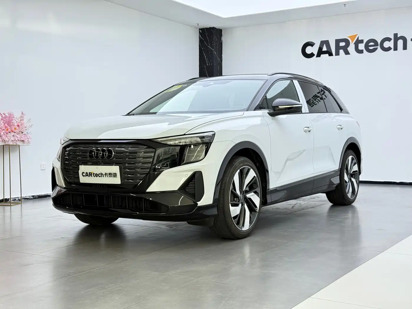 Audi Q5 e-tron 2024 50 e-tron quattro Glory Edition Mech Package