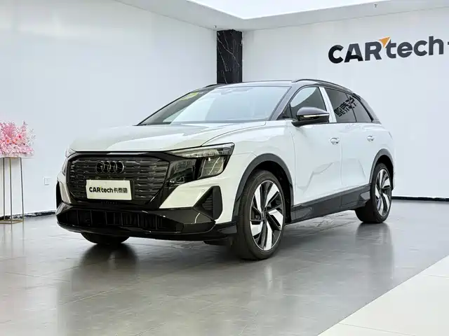  Audi Audi Q5 e-tron 2024 50 e-tron quattro Glory Edition Mech Package