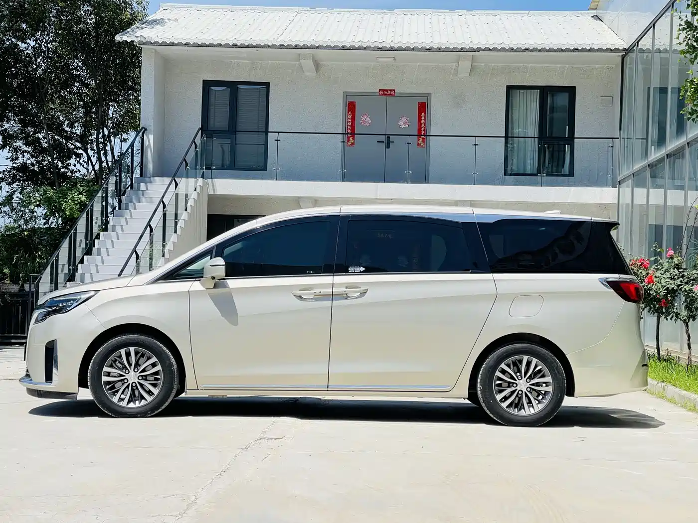 Buick GL8 2022 ES Landmark 653T Comfort фото 18