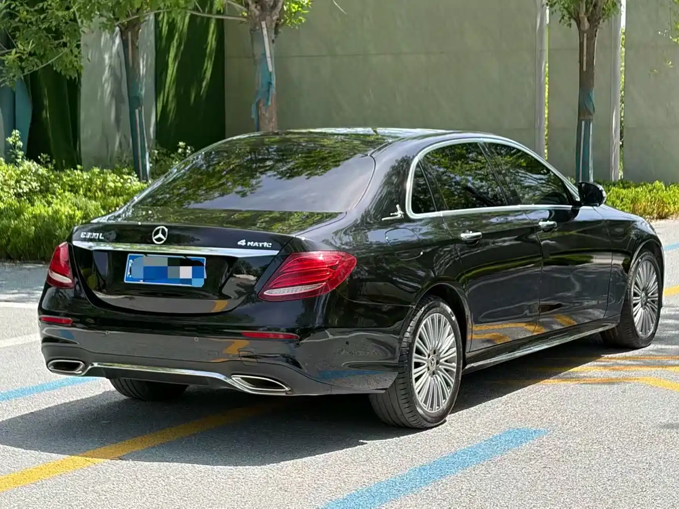 Mercedes-Benz E-Class 2017 E 300 L Sport Fashion фото 8