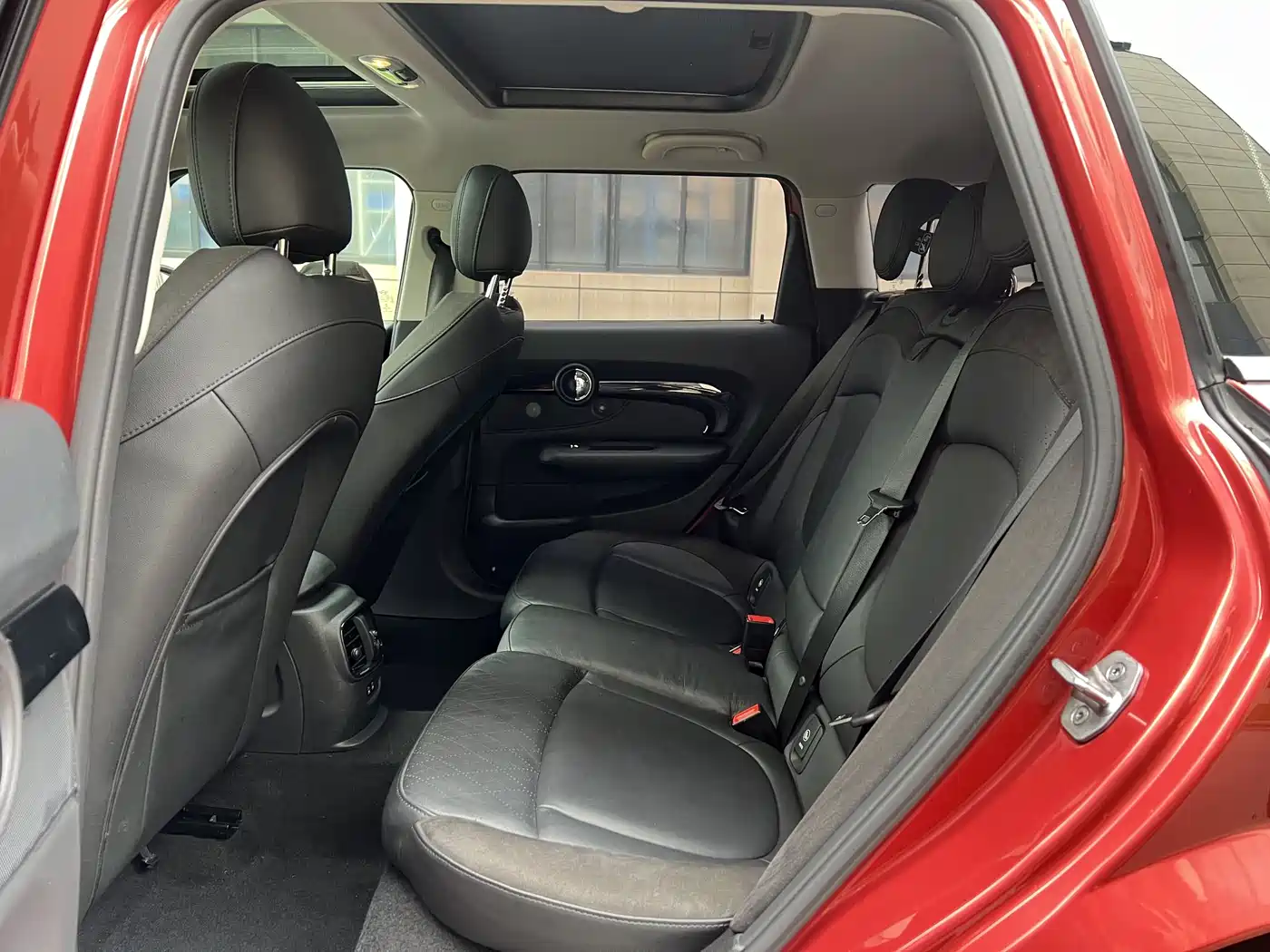 MINI CLUBMAN