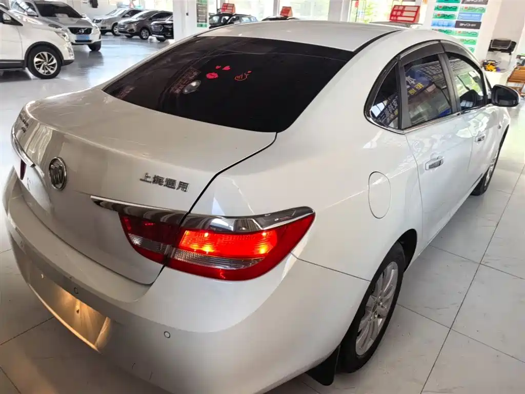 Buick Excelle 2013 GT 1.6L Automatic Fashion Edition фото 7