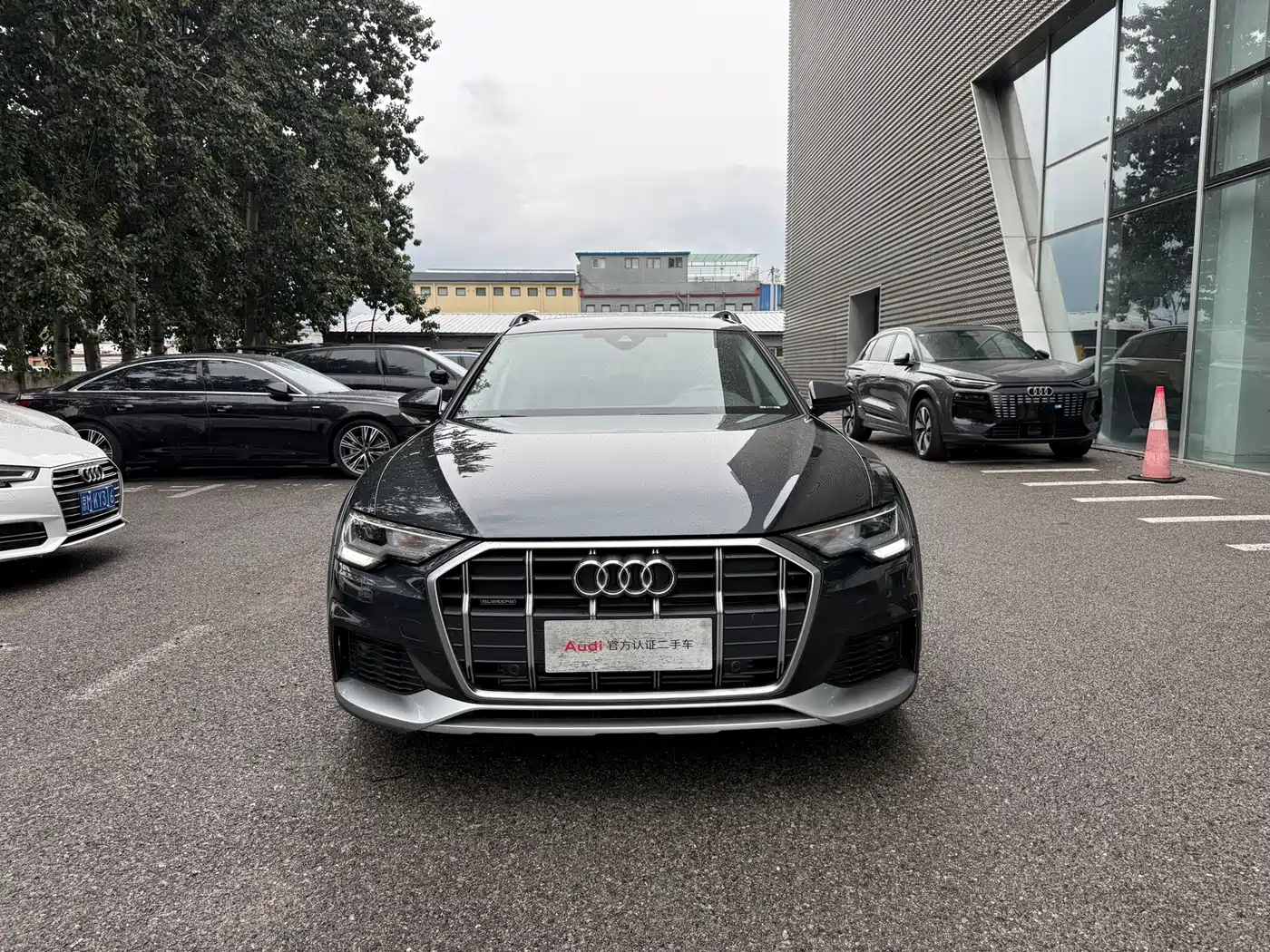 Фото 2 - Audi A6 (Import)