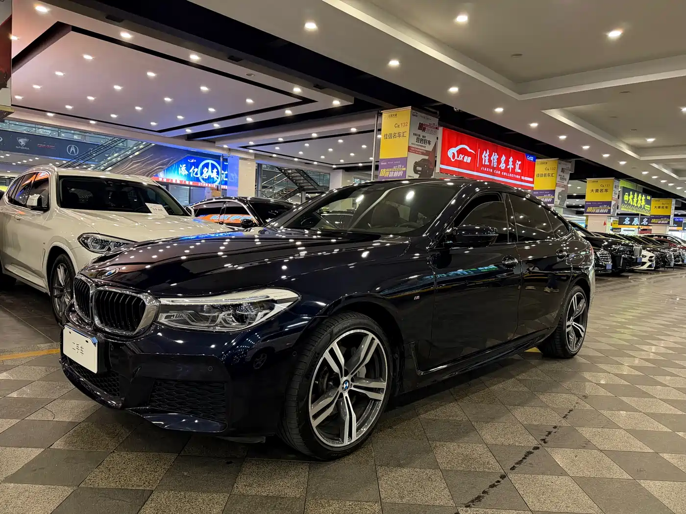 BMW 6 Series GT 2018 640i xDrive M Sport Package