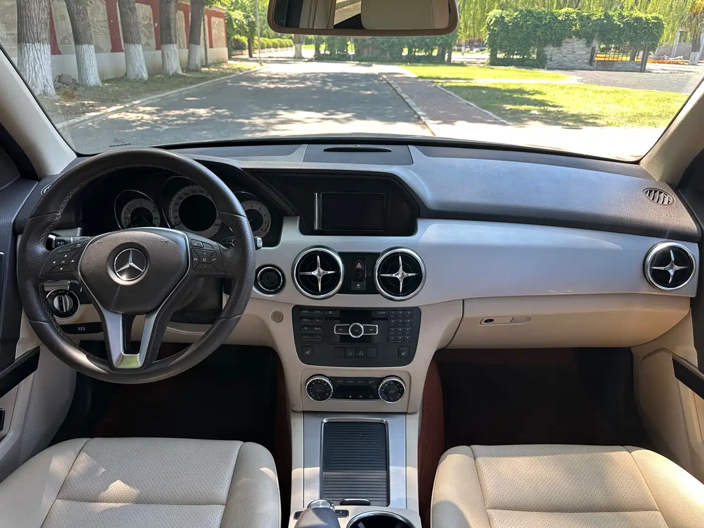 Mercedes-Benz GLK-Class 2013 GLK 300 4MATIC Fashion фото 35