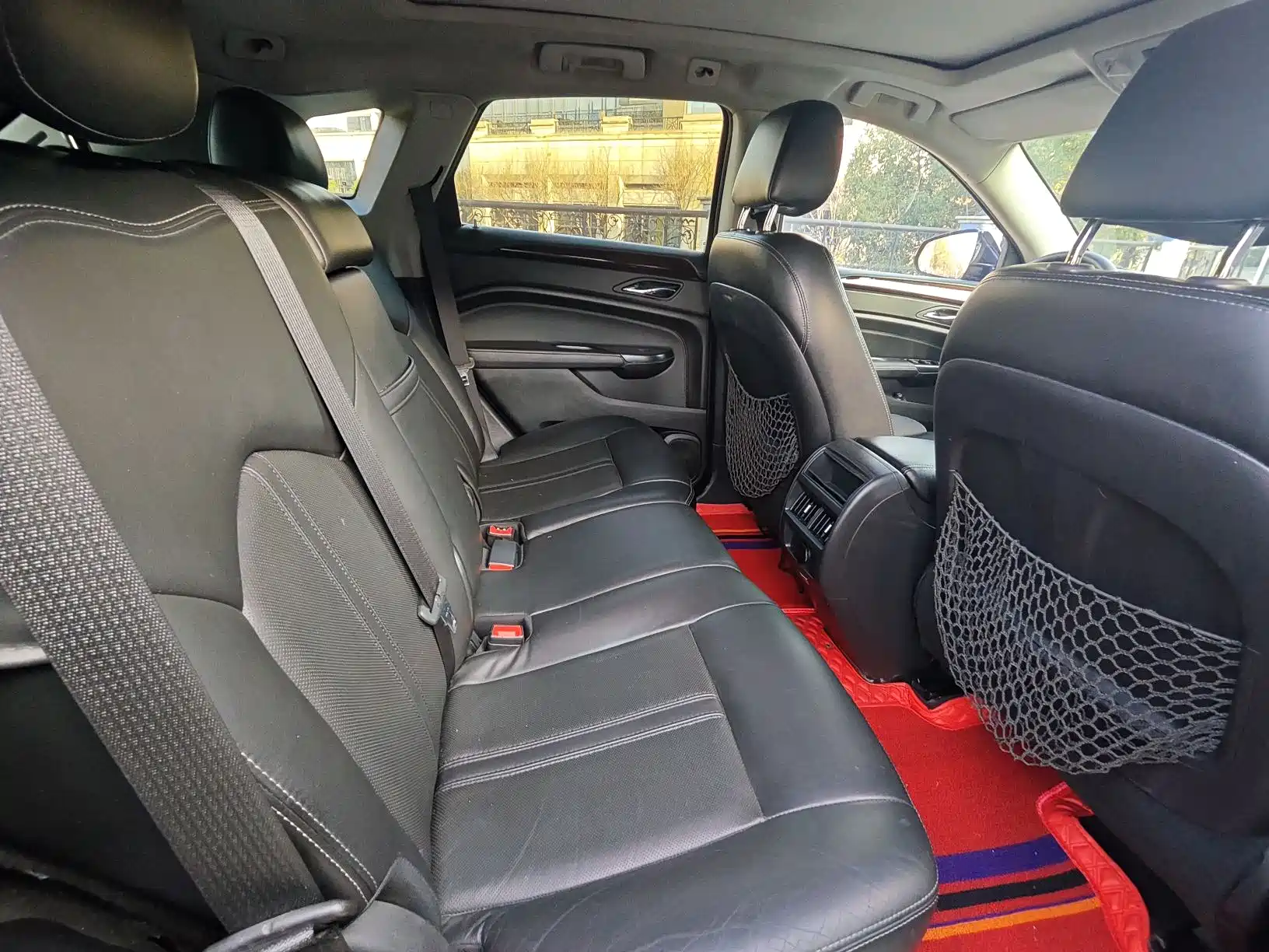 Фото 15 - Cadillac SRX