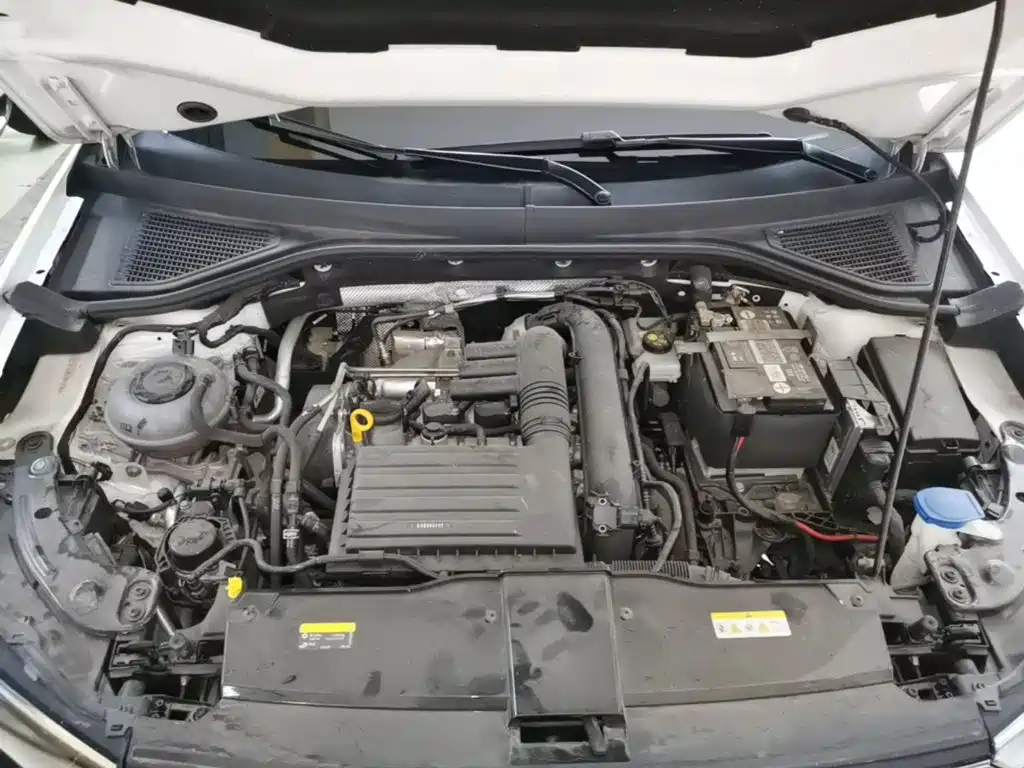 Фото 20 - Volkswagen T-ROC