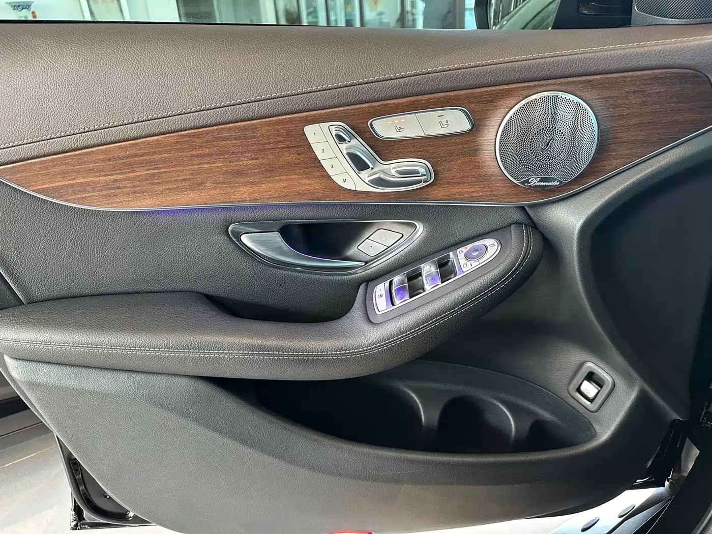 Mercedes-Benz GLC 2021 GLC 300 L 4MATIC Sporty фото 17