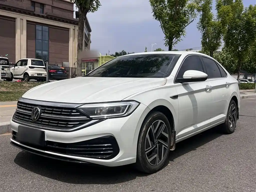 Volkswagen Sagitar 2023 300TSI DSG Surpassing Edition фото 2