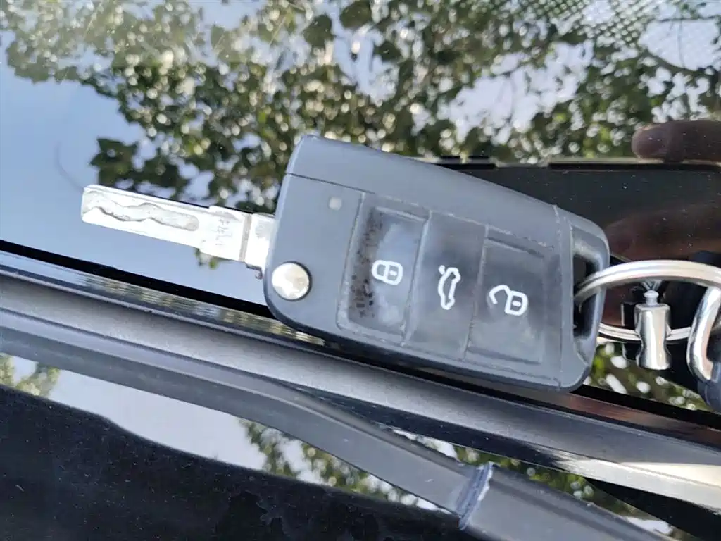 Škoda Octavia 2017 1.6L Manual ChuangXing фото 9