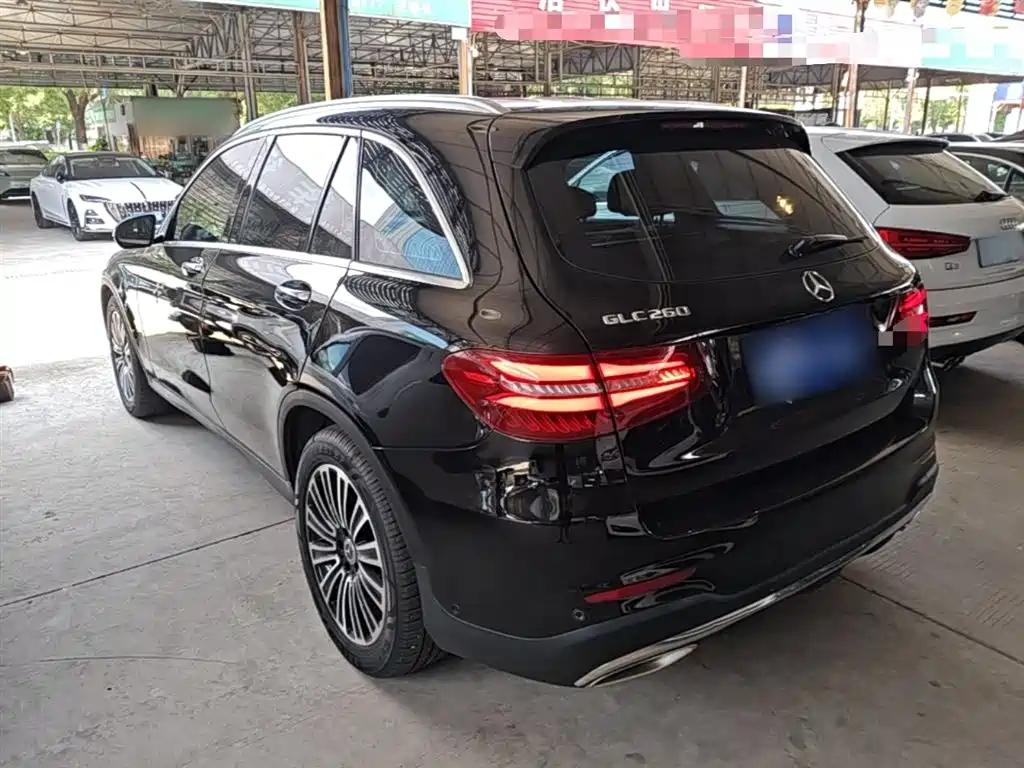 Mercedes-Benz GLC 2018 Facelift GLC 260 4MATIC Dynamic фото 5