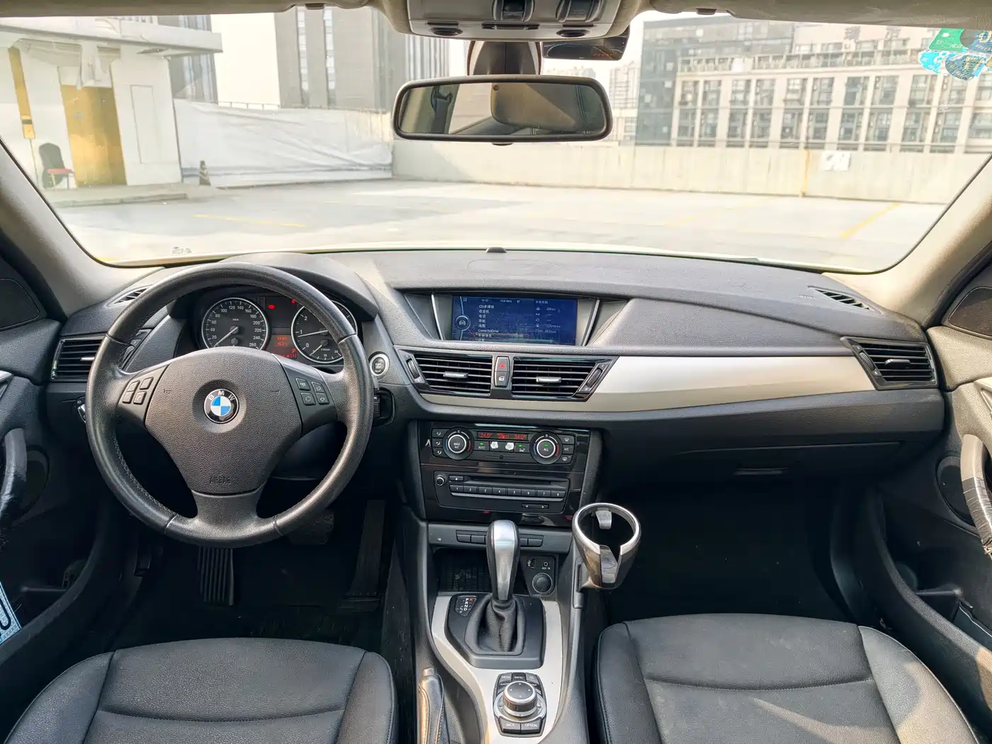 BMW X1 (Import) 2012 sDrive18i Luxury фото 11