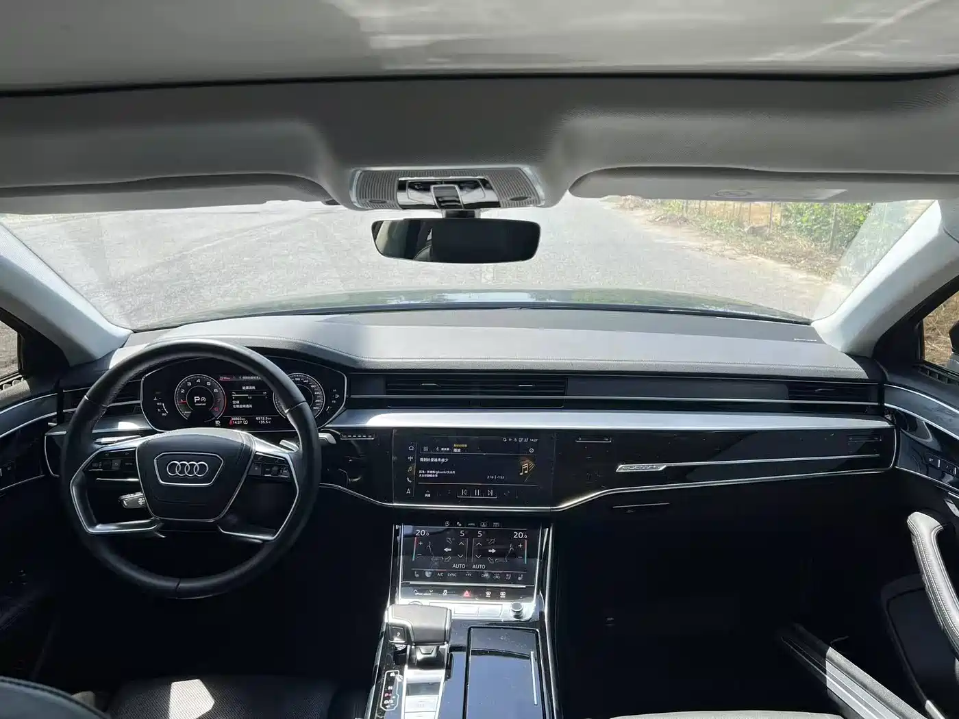 Audi A8 2023 A8L 50 TFSI quattro Exclusive фото 7