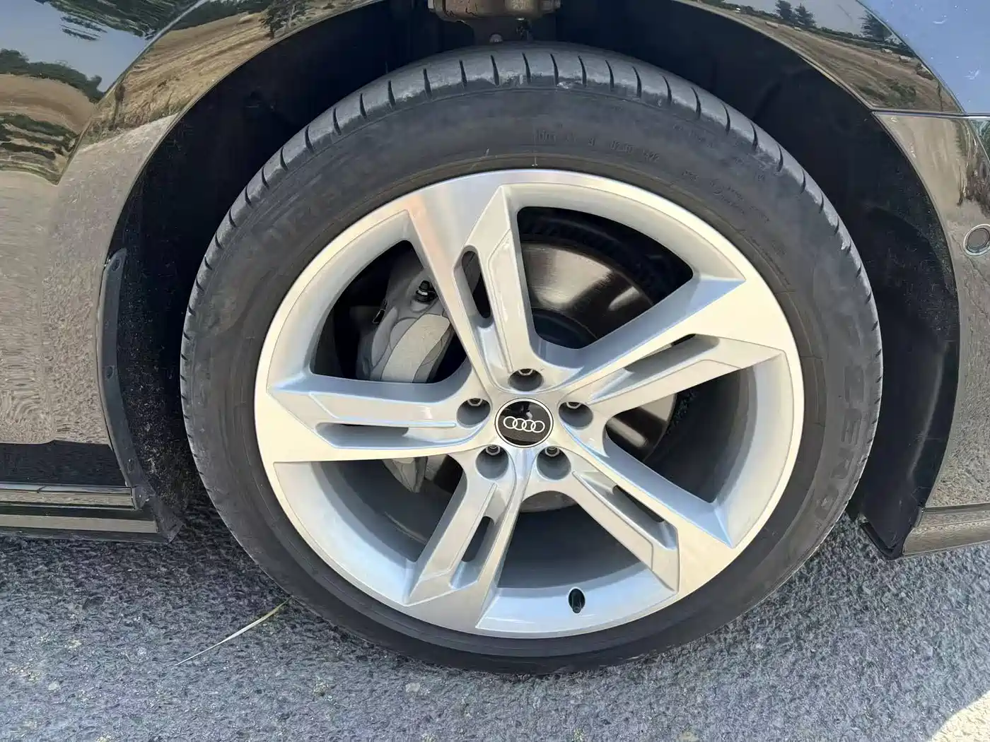 Audi A8 2023 A8L 50 TFSI quattro Exclusive фото 10
